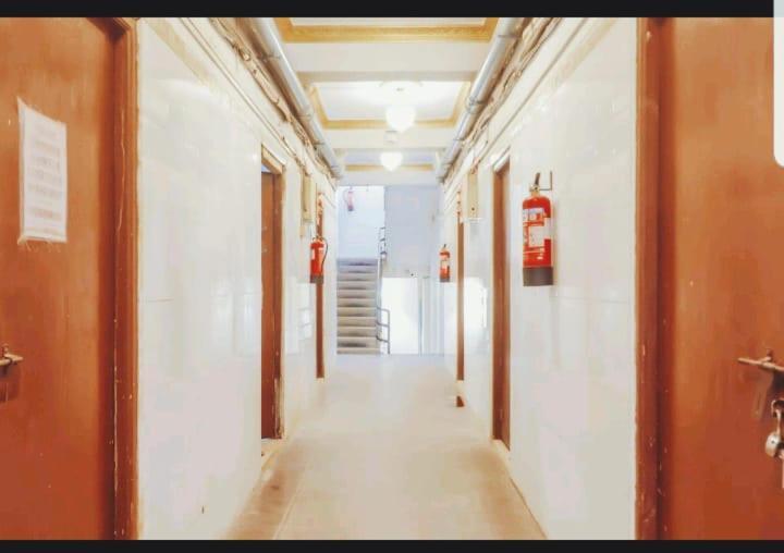 Metro Lodge Hyderabad Bagian luar foto